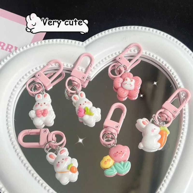 Fashion Pink Cartoon Cute Rabbit Key Chain Sweet Girls Carrot Bunny Flowers Keychain Bag Backpack Pendant Accessory GiftsX240919