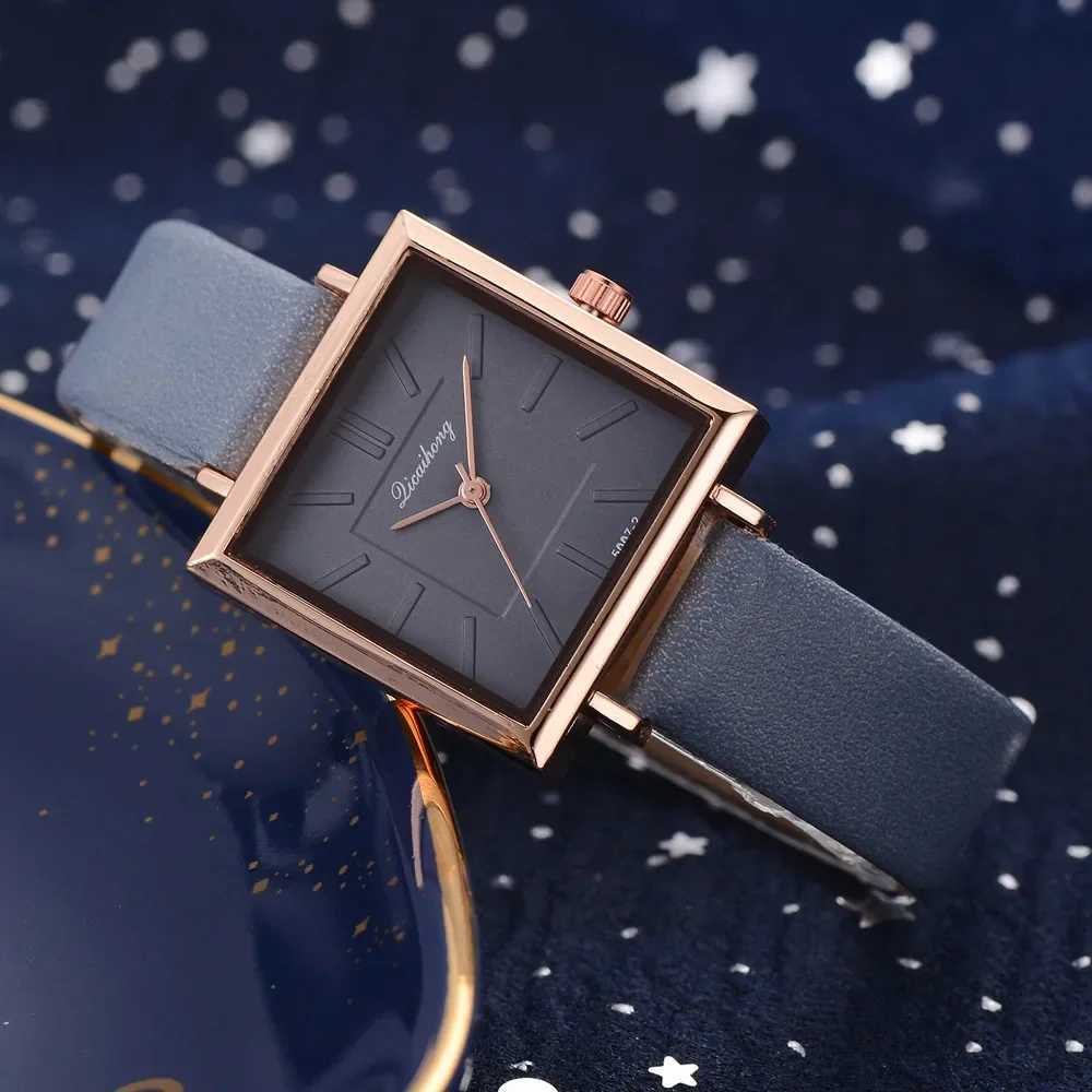 Square Large Dial Quartz Watch Quartz Ladies Simple Casual Alloy Case Wristwatch Stylish Fashion Gift for Women Montres FemmesX240920