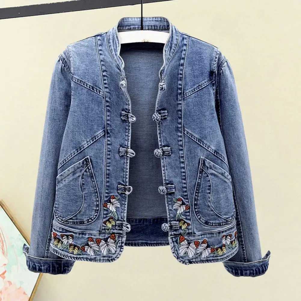 Women Retro Denim Jacket Solid-color Lapel Jacket Chinese Style Embroidery Denim Coat for Women with Slim Fit Turn-down CollarX240920