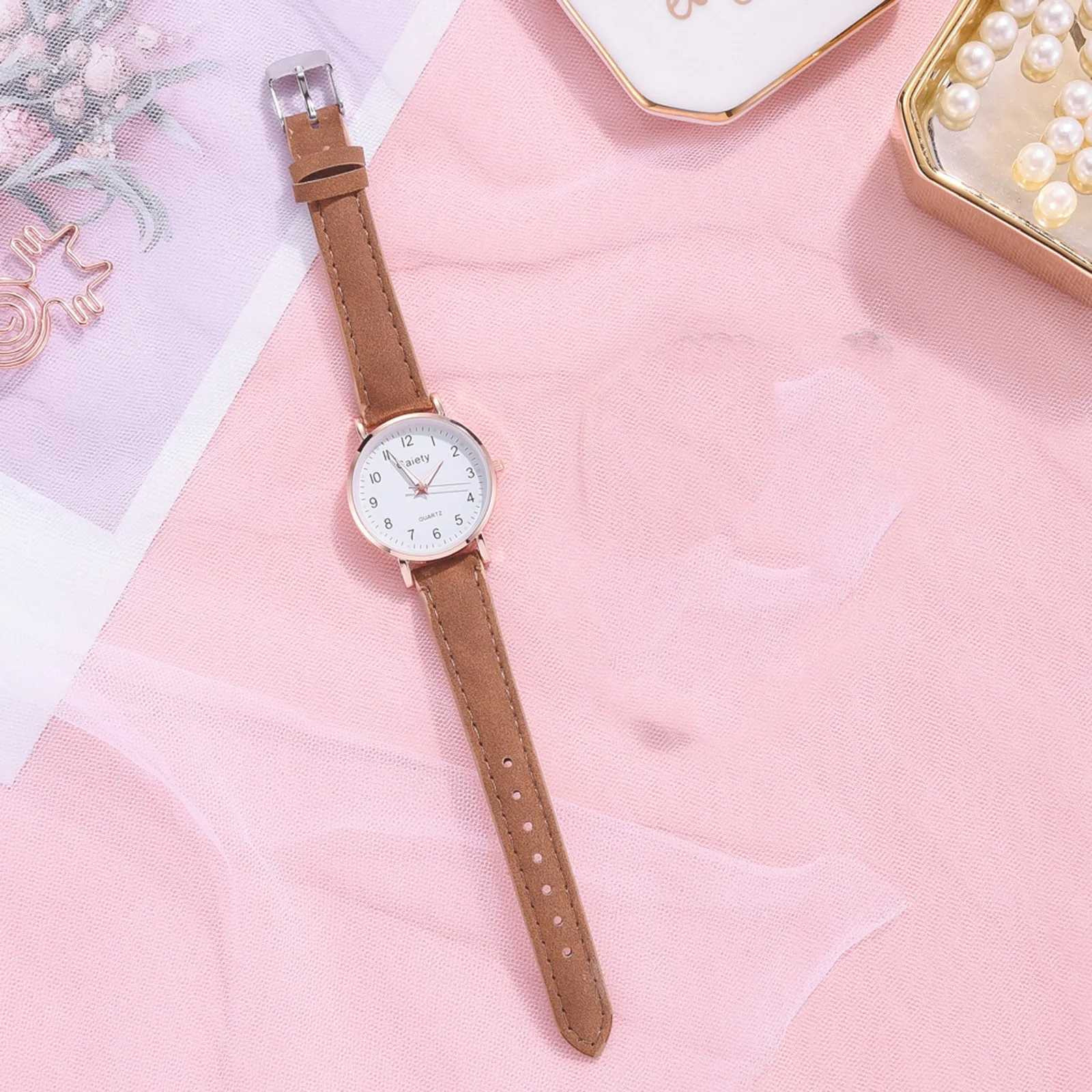 Luxury Temperament Ladies Belt Watch Analog Luminous Quartz Watch Fashionable Simple Style Quartz Wristwatch Reloj MujerX240920