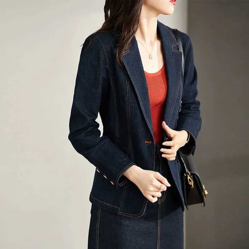 Spring Autumn Denim Blazer New 2024 Womens Long Sleeved One Button Short Jeans Jacket Ladies Slim Cowboy Coats Outerwear FemaleX240920