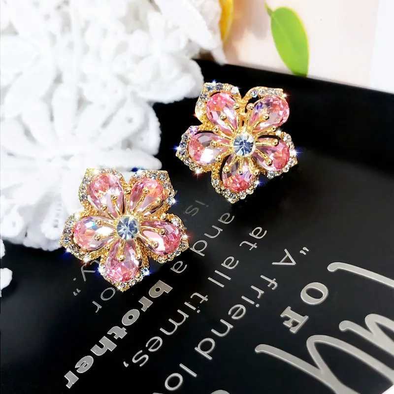 Dainty Colorful Zircon Flower Stud Earrings for Women Girls 3 Colors Luxury Crystal Wedding Party Bridal Jewelry Earrings W240919