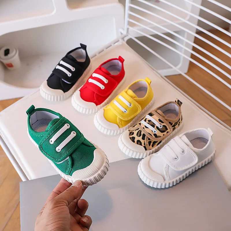 Sneakers Kids Coloful Canvas Shoes For Baby Boy Girl Brand Children Breathbale Anti-Slip zapatos Casual Indoors Barefoot Shoes P240920
