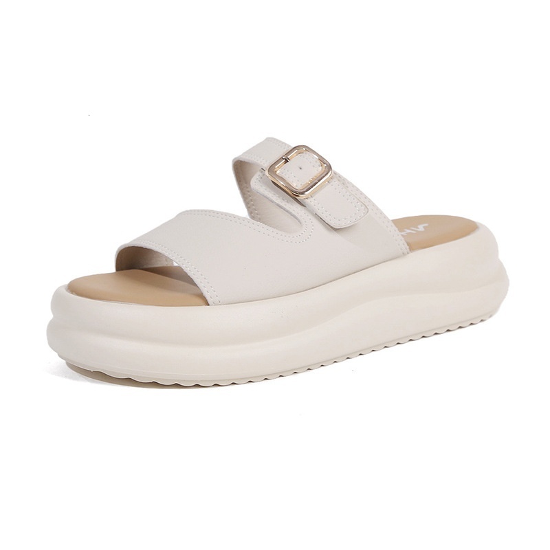 2024 New Pine Cake Thick Metal Letter One word Korean Edition Soft Sole Beach Slippers for Women's Summer Outwear