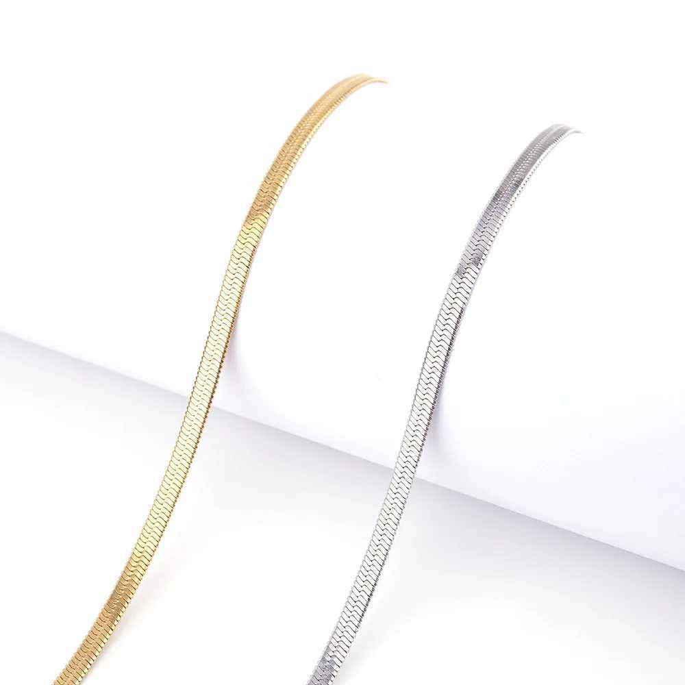 Hip-Hop Men Stainless Steel Chain Necklace Simple Flat Snake Chain Basic Chain For Women Fashion Wearing Accessories Trendy JeX240919