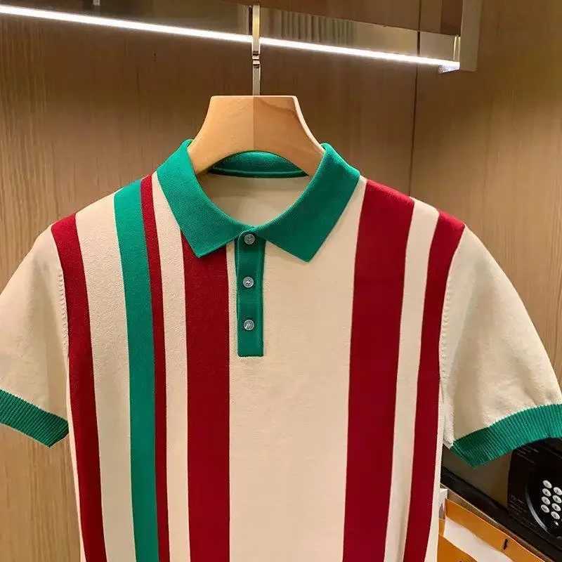 British Luxury Mens Fashion Slim Fit Knit Polo Shirt Smooths Your Silhouette Lapel Sweater Refined Stripe Color Block SleevesX240920