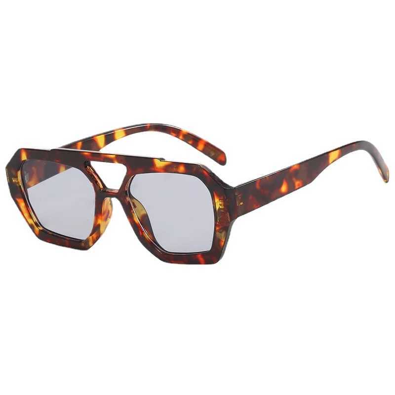 New Irregular Double Bridge Sunglasses Fashion Womens Vintage Personalized Sun Glasses Sports Eyewear UV400 Oculos De SolX240920