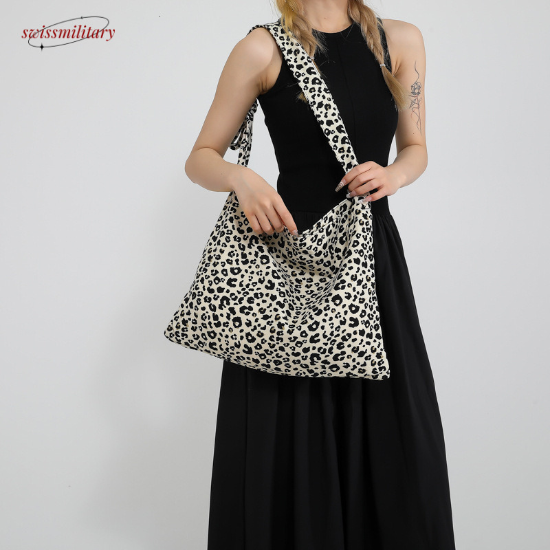 Literary and artistic ral canvas female niche design, underarm bag, 2024 new high-capacity single shoulder handbag#11 Swissmilitary