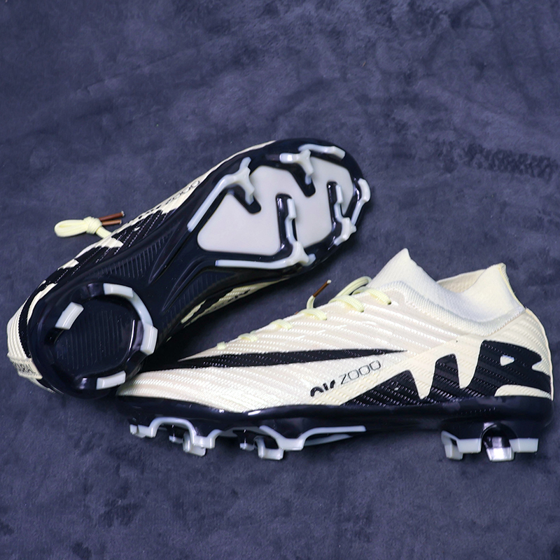 QNX8528 High Quality hot Mens Shoes Turf Soccer Cleats for Kids Sneakers TF/FG Training Football Boots Chuteira Campo 34-46