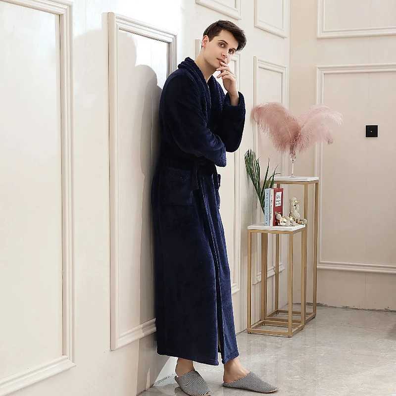 Popular Mens Sleeping Robe Autumn and Winter Coral Fleece Bathrobe Solid Color Soft Mens Bathrobe Coral Long Home Clothes Y240919