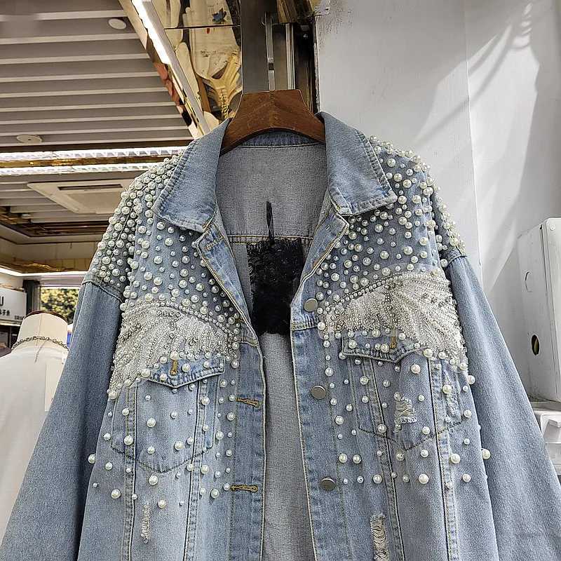 Heavy Work Pearl Diamonds Denim Jacket Women Loose Short Cowboy Outerwear Vintage Blue Holes Big Pocket Jeans Jacket Coat FemaleX240920