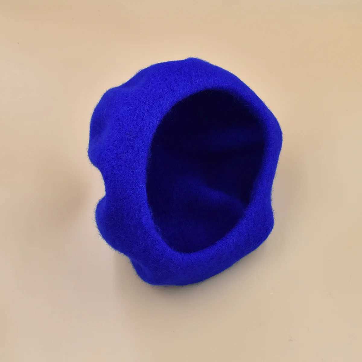 New Women black pink Berets Hat Fashion Solid Color Wool Knitted With Ladies Beanie Beret Hat Warm Autumn and winter CapX240919
