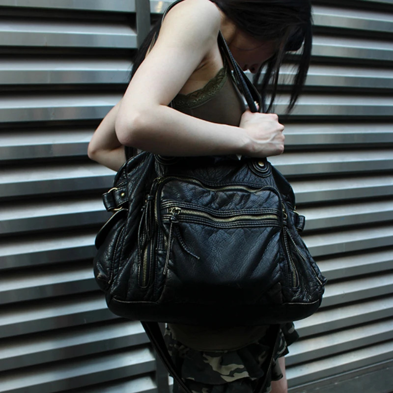 Women's fashion retro Y2K hot girl motorcycle large capacity washed distressed shoulder messenger bag