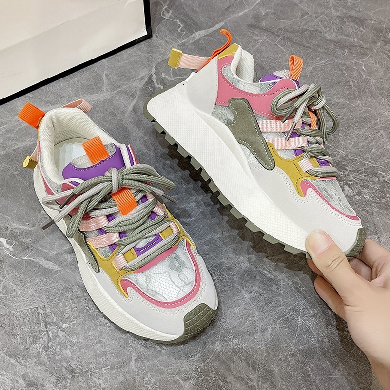 Color blocked soft Forrest Gump for women 2024 new lace mesh shoes, casual breathable sponge cake thick soled sports shoes