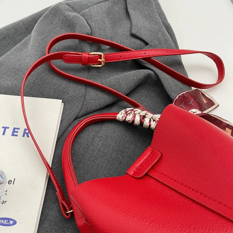 Bucket Bag PU Leather Shoulder Womens Trend Handbag Party Evening Clutch y Cross Body Festa Sling Wallet 240919