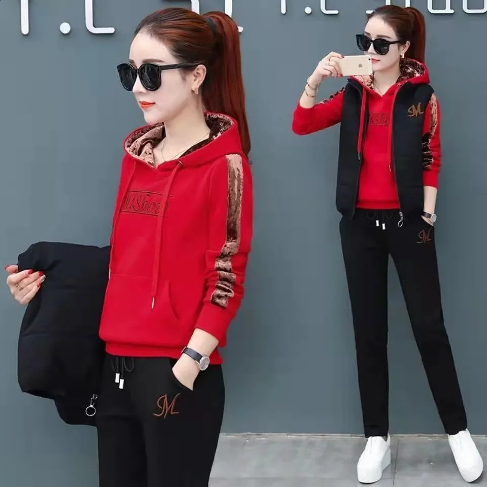 Large size thick wool lining womens sportswear autumn and winter warm hooded sweatshirt three piece set 240920