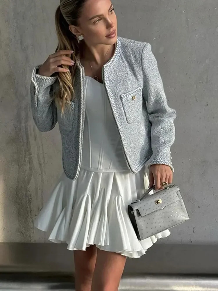 Summer Sweet White Ruffles Pleated Mini Skirt Women Elegant Casual High Waist Fluffy A-e Skirts Fashion Lady Party Streetwear