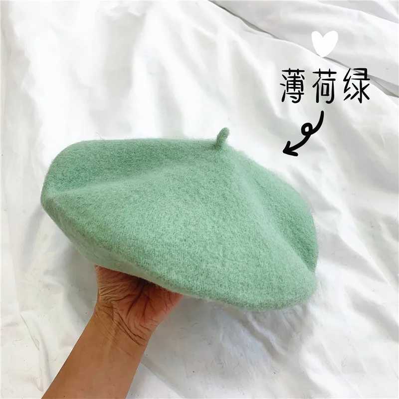 New Adult Casual Wool berete hats Woolen Artist hat Thick warm Flat French Pumpkin capsX240919