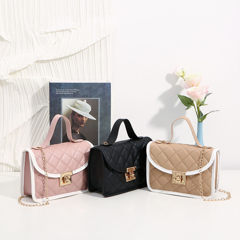 Embroidered small square Crossbody bag 2024 new Diamond Lattice Shoulder phone bag womens purse wallet simple ladies handbag for women CSD2409213