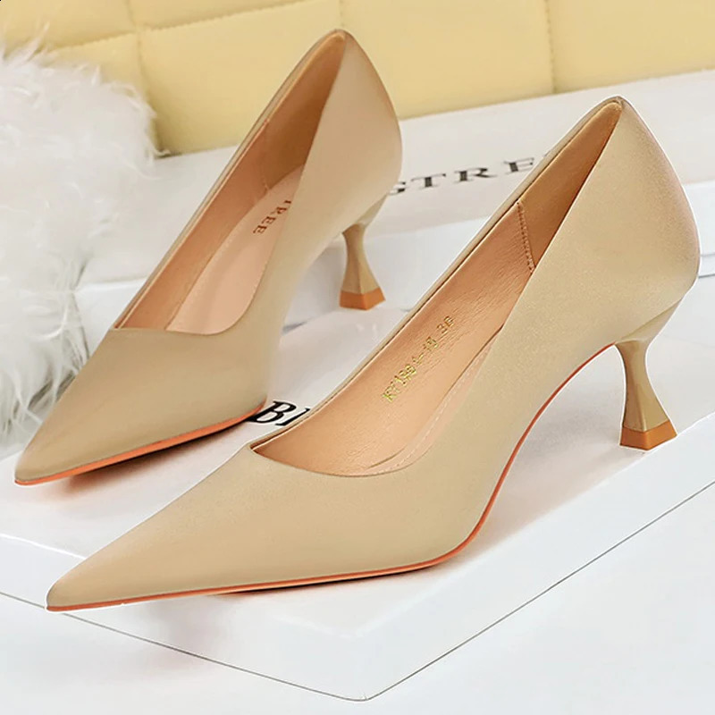 BIGTREE Shoes Kitten Heels 5.5 Cm Women Pumps Silks Satins Lady Heels Fashion Women Shoes Low Heel Female Shoes Large Size 43 240921
