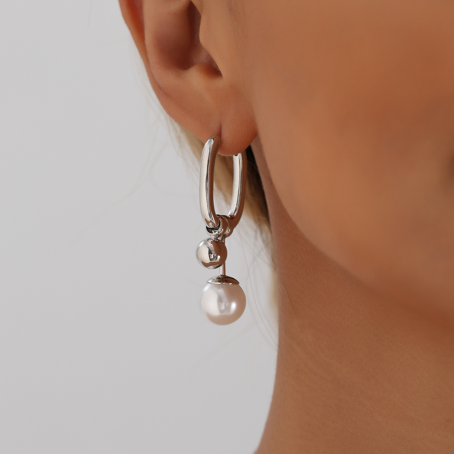Trendy U-Shaped Hollow Design Jewelry Ins Hot Silver Plated Dangle Pearl Earrings For Women Simplistic Jewelry Party Birthday Gifts Travel Dropshippin