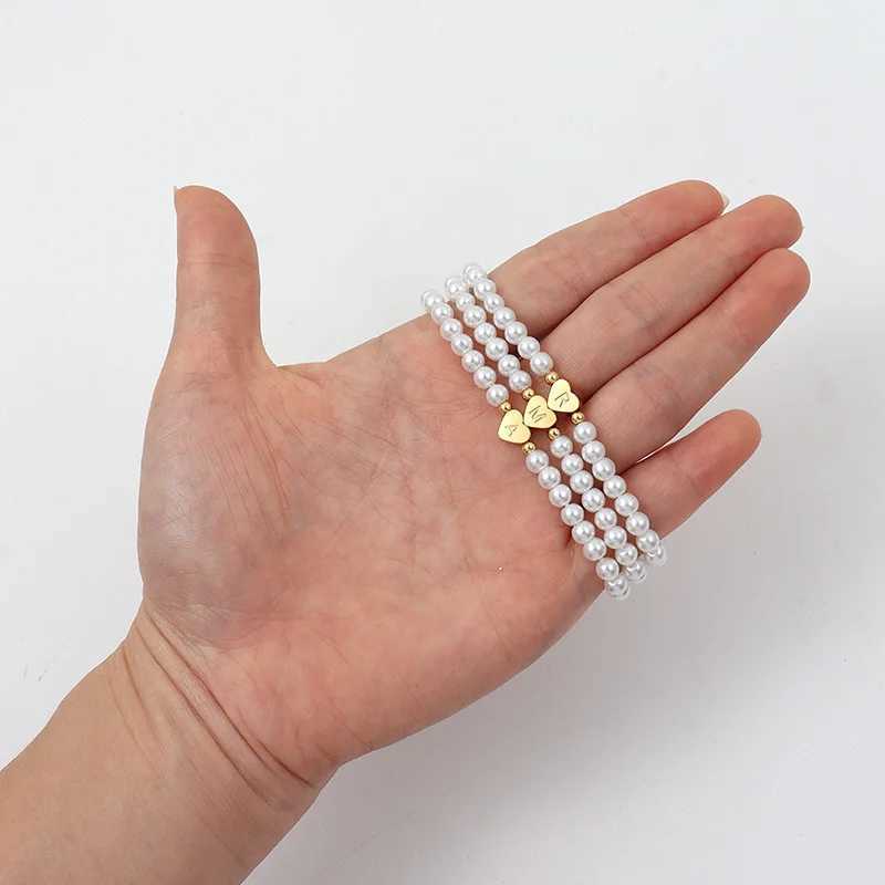 Hot Classic A-Z Heart Initial Letter Bracelet Women Temperament Imitation Pearl Bead Bracelet For Women Jewelry GiftX240921