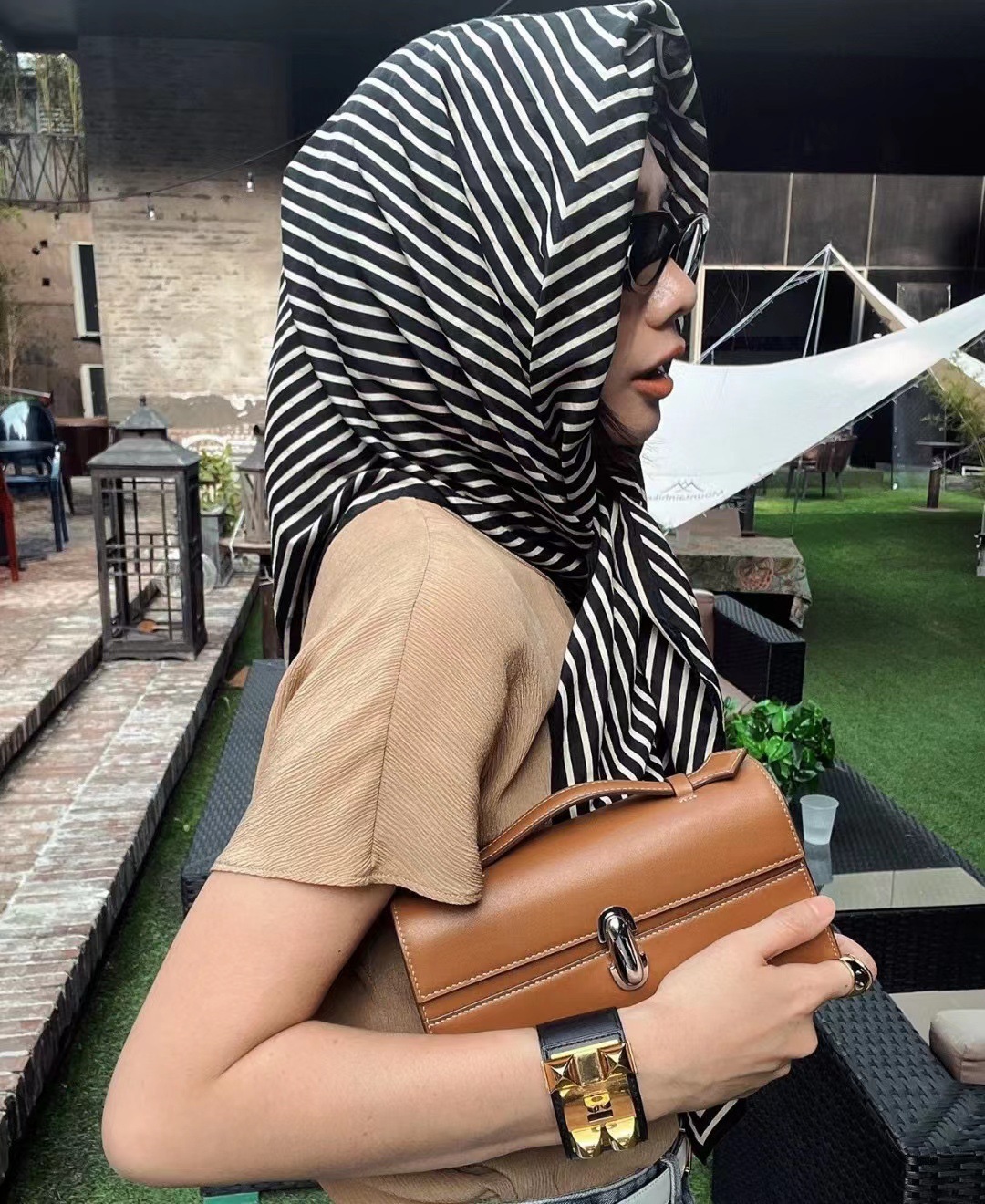 VIEE New Fashion Women's Handbag Cowhide Vintage Frosted Flap Small Square Bag Suede Leather Lady Purse