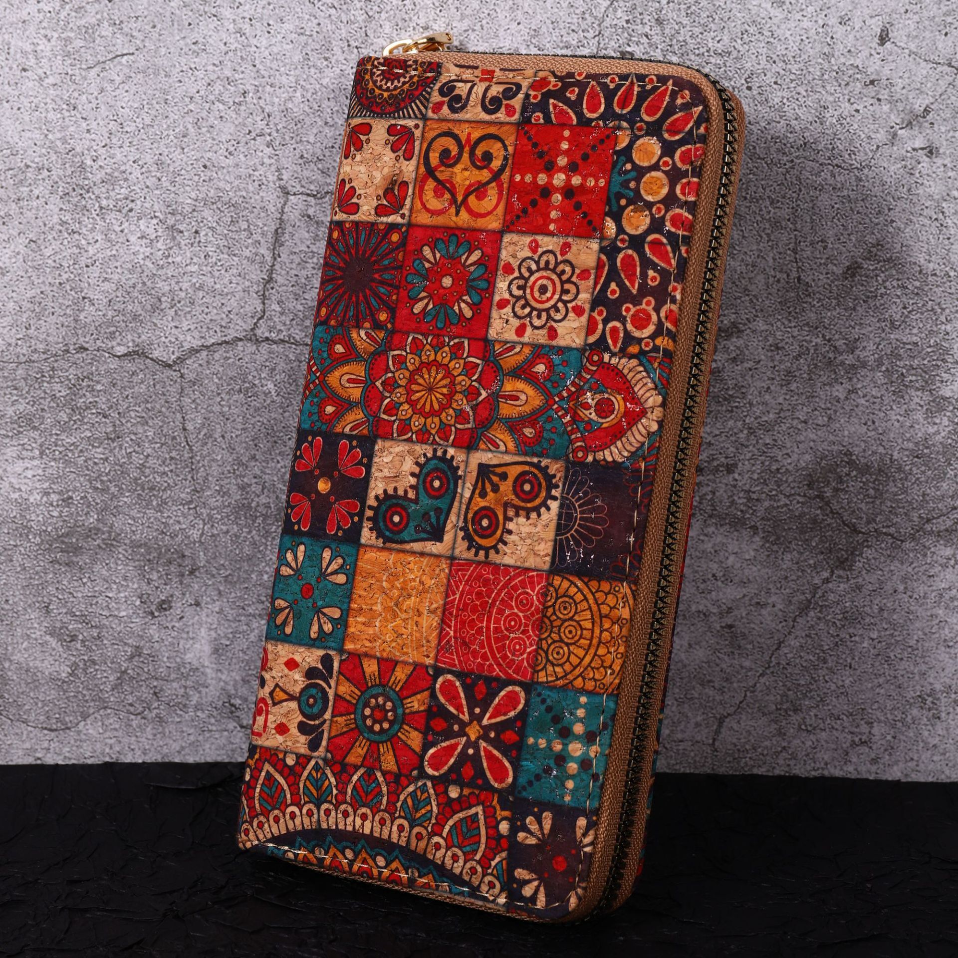 2024 new women's designer wallet PU portable multifunctional large capacity multi card slot personalized art wood grain women's long wallet 