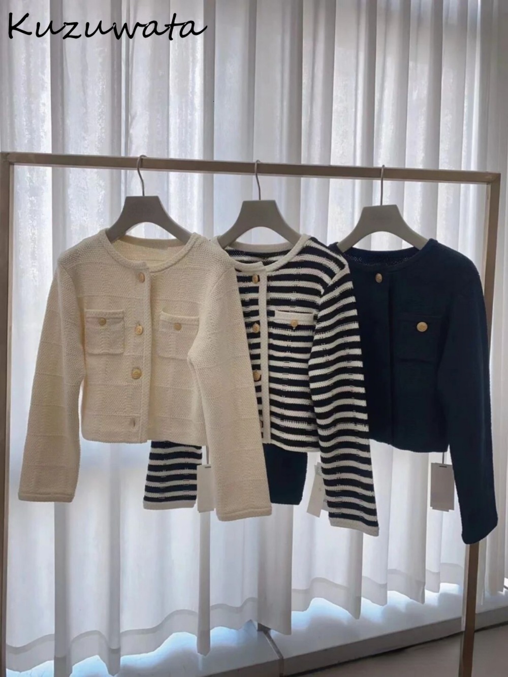 Kuzuwata Moda O Neck Long Sleeve Coat Single Breasted Small Fragrance Casual Jacket Japan New Knit All-Match Elegant Outwear