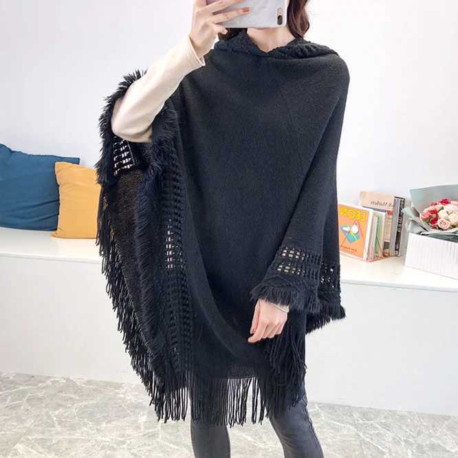 Spring/Summer New Womens Winter Knitted Hoodie Raincoat Corner Hook Weaving Tassel Shawl Bag Sweater Hoodie for Girls Warm Khaki W240921
