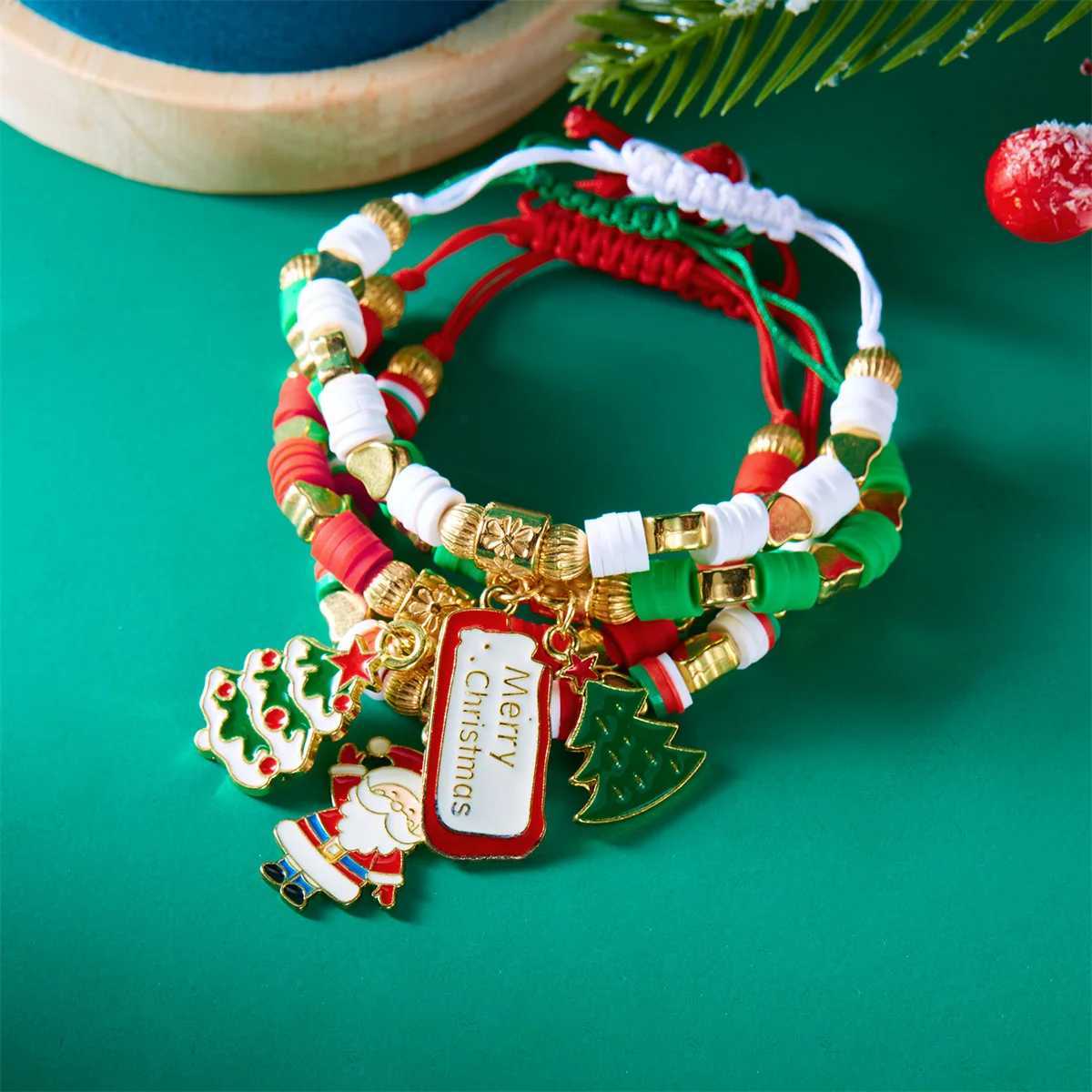 4Pc/Set Merry Christmas Tree Santa Claus Bracelet For Women Xmas Deer Crystal Polymer Clay Beads Woven Bracelet New Year JewelryX240921