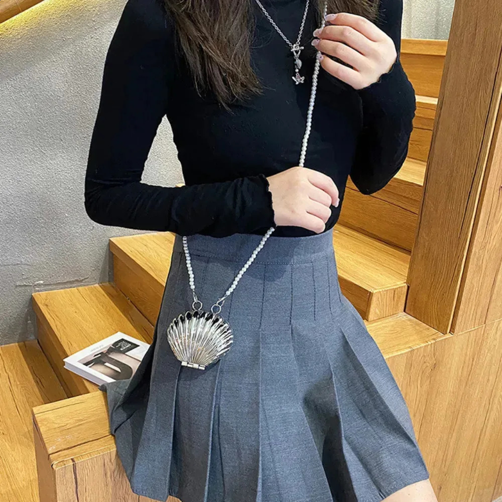 2024 Summer Lipstick Bags for Women Fashion Pearl Mini Purse Crossbody Bag High Quality Gold Shell Shoulder 240919