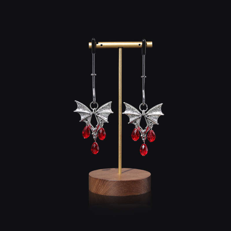 Sexy SM Props Stimulating Breast Beating Clip Masturbating clitoris Clip Strong Mimi Clip Bat Ruby SM Breast Clip