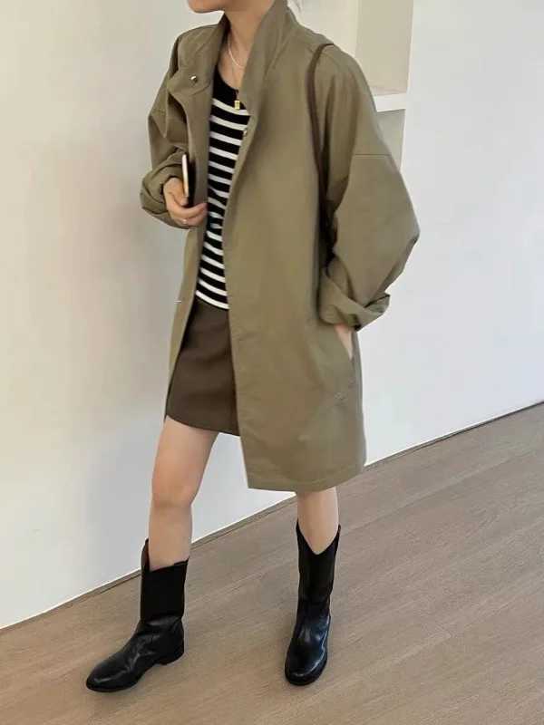 2024 Spring Wear Korean Thin Lazy Style Stand up Neck Loose and Casual Long sleeved Mid length Windbreaker Coat for Women KL9VX240921