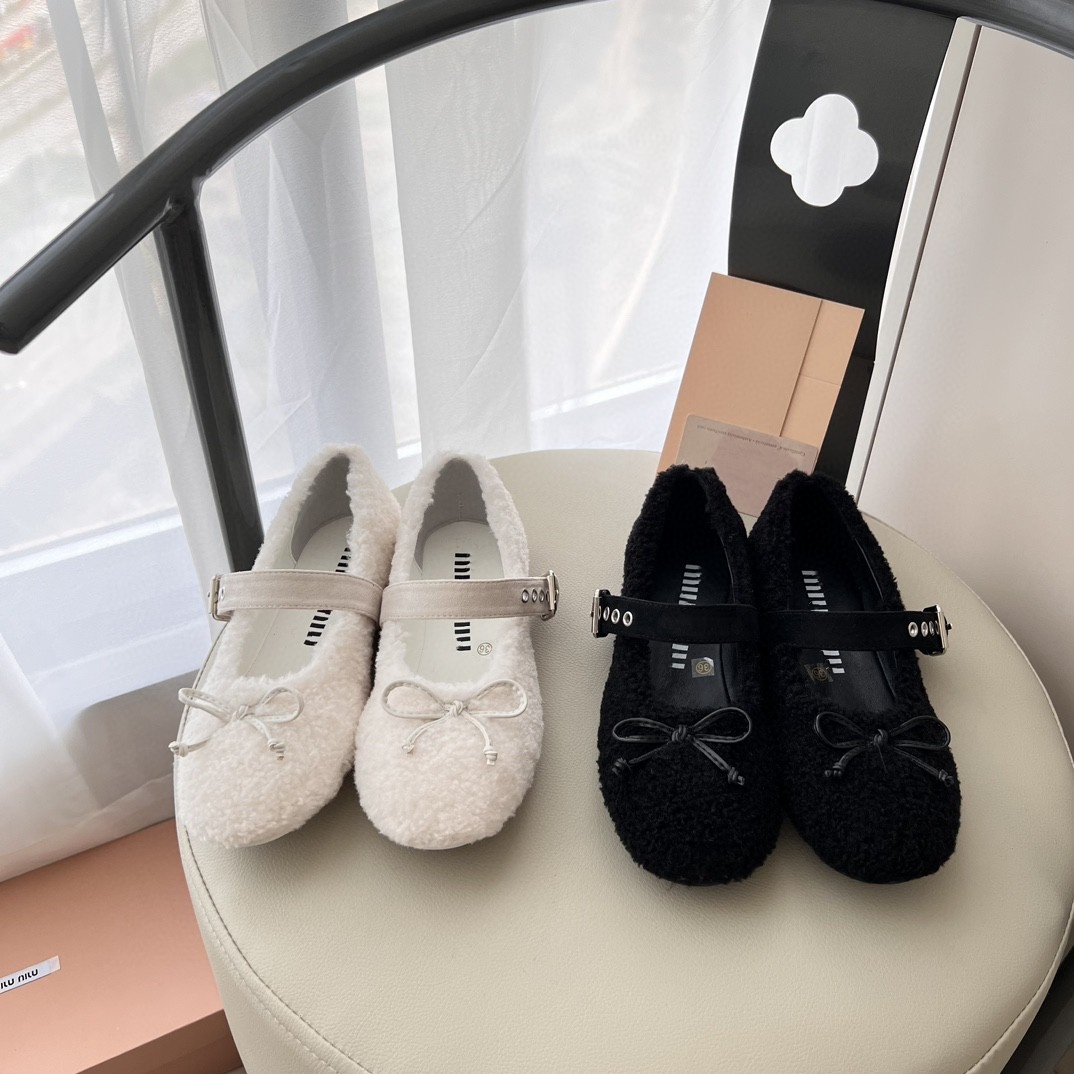Shearling Ballet Flats Mary Jane with Adjustable Strap Buckle for Women Comfy Bow Ballerina Flat Fur Lined Causal Daily Dress Shoes Size 35-40 TS100