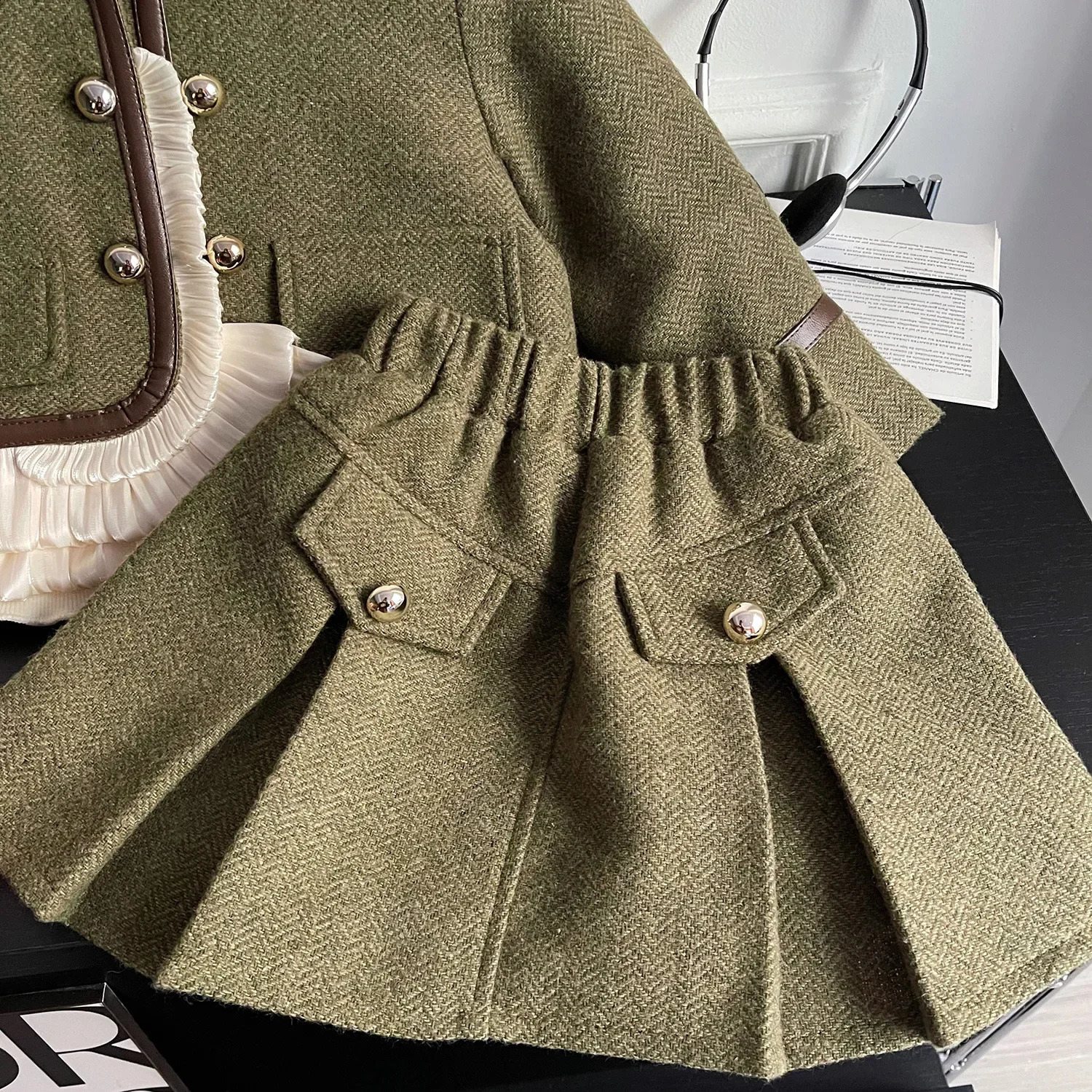 Childrens Sets Winter Season Korean Simple Girls Green Baby Two Piece Loose Flower Edge Skirt Open Stitch Cotton 240913
