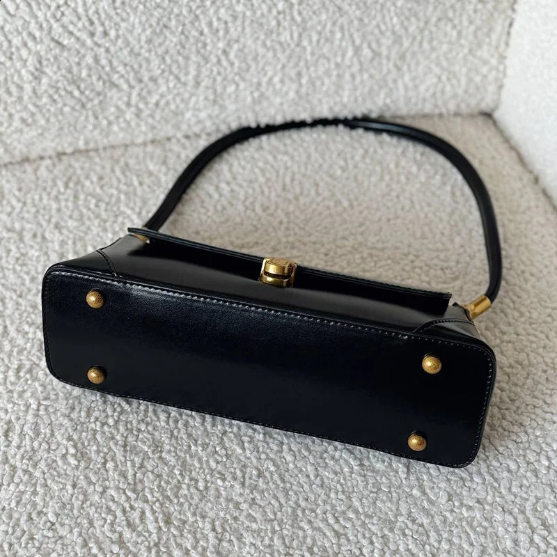 French Retro Bag Womens Split Leather Bottom Rivet Decorative Buckle Handbag 2035 240919