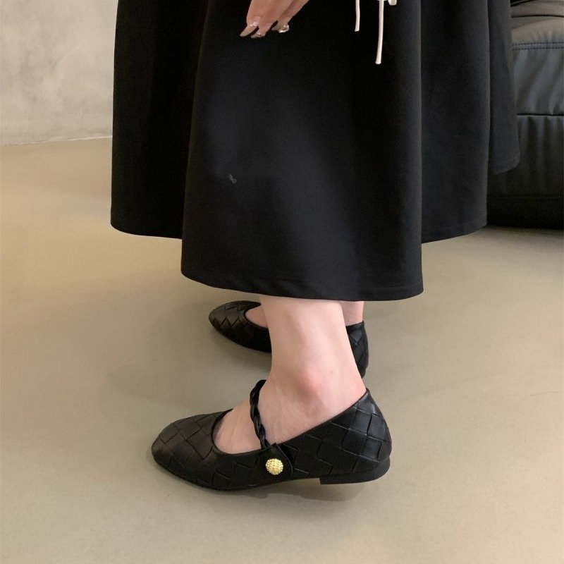 Casual Flat Korean-Style Women's Round-Toe Shoes: Soft, Comfy, Breathable 6b47