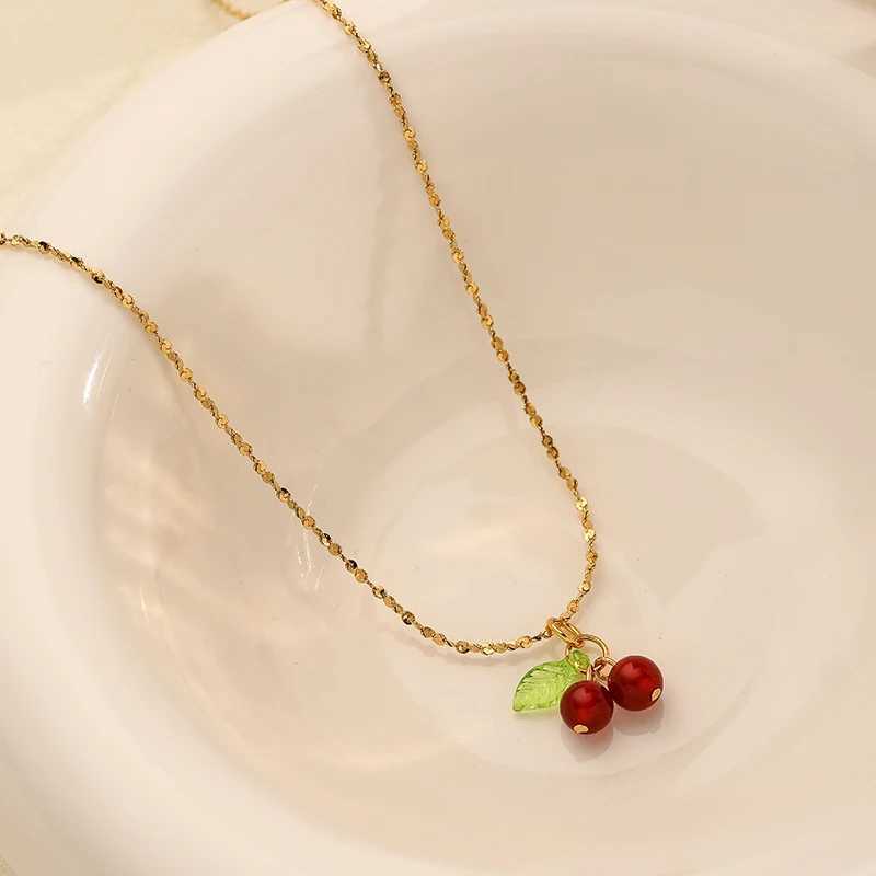 316L Stainless Steel Cherry Necklace Natural Stone Bead Pendant Necklace Womens Fashion Wedding Jewelry Birthday Gift W240918
