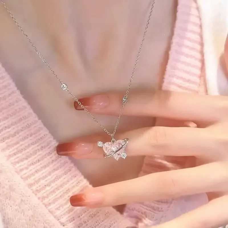 2024 New Fashion Trend Y2k Crystal Pink Zircon Heart Pendant Necklace Suitable for Women Girls Elegant and Sweet Punk Party Jewelry W240918