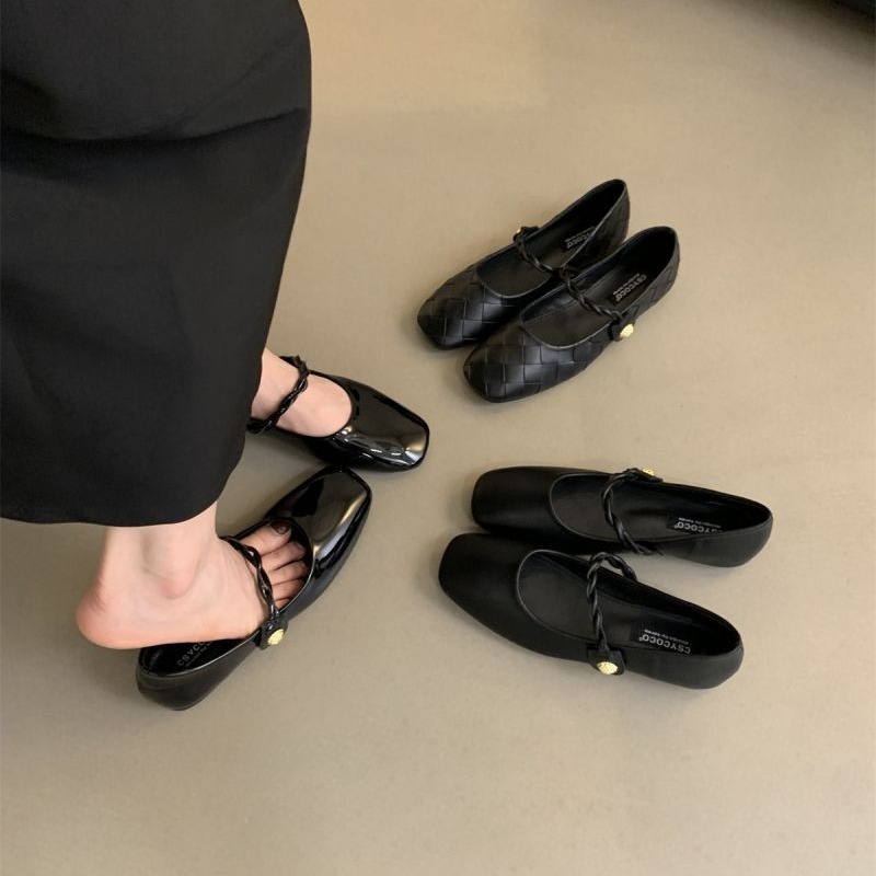 Casual Flat Korean-Style Women's Round-Toe Shoes: Soft, Comfy, Breathable 6b47