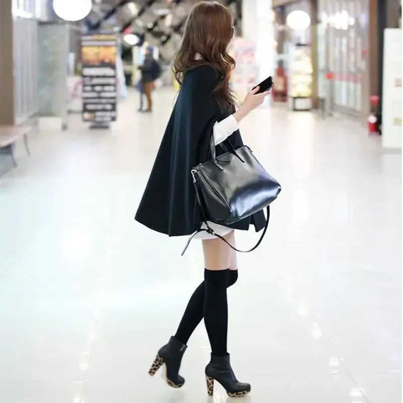 Cape coat womens autumn and winter British wool coat womens 2024 new style shawl top womens oversized jacket Q320 W240921