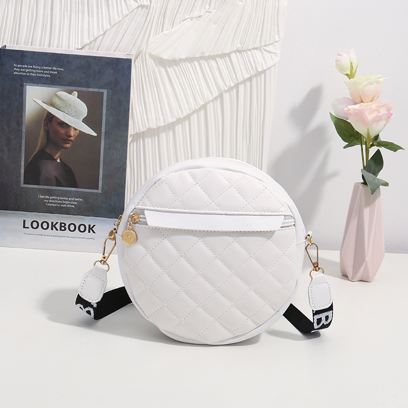 Retro small round bag 2024 women wallet purse fashion versatile shoulder bag classic embroidered shoulder crossbody bags CSD2409216