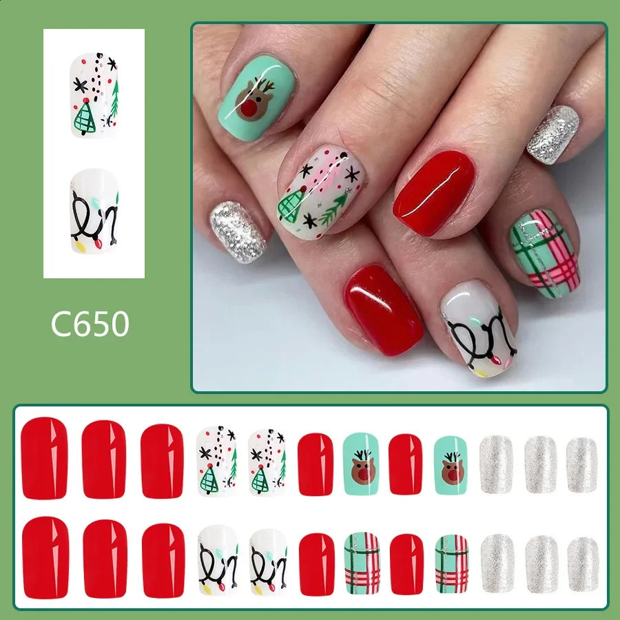 24Pcs Short Glossy Square Christmas Press-On Nails Red Green with Cute Reindeer Fake Nail Tips for Women Festival Wear 240914