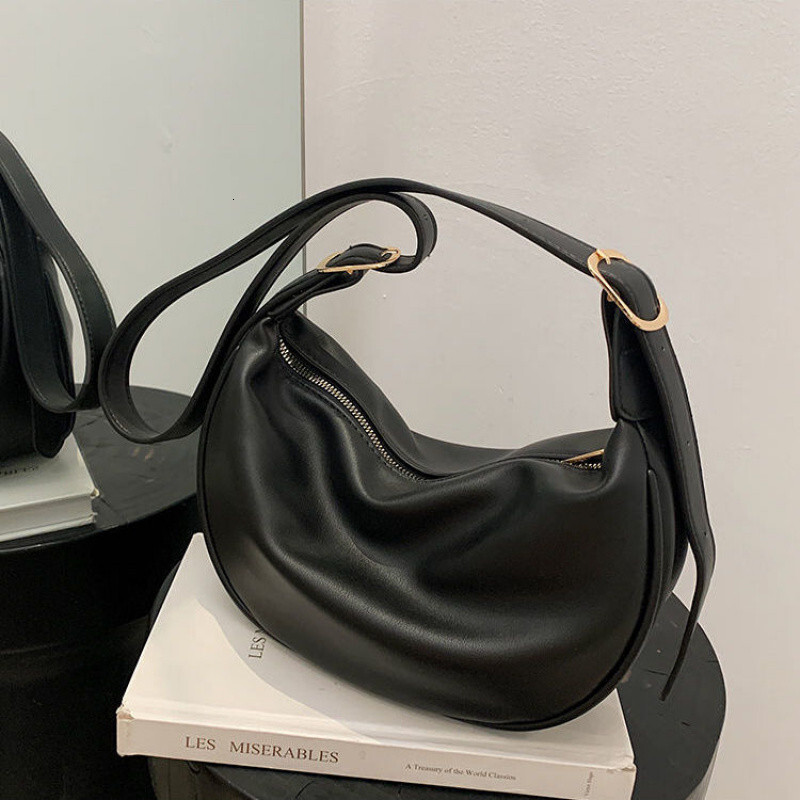 2025 New Women's Shoulder Bag Large Capacity Fashionable Multi Functional Dumpling Dumpling Bag Niche Autumn/winter Shoulder Crossbody Bag Design