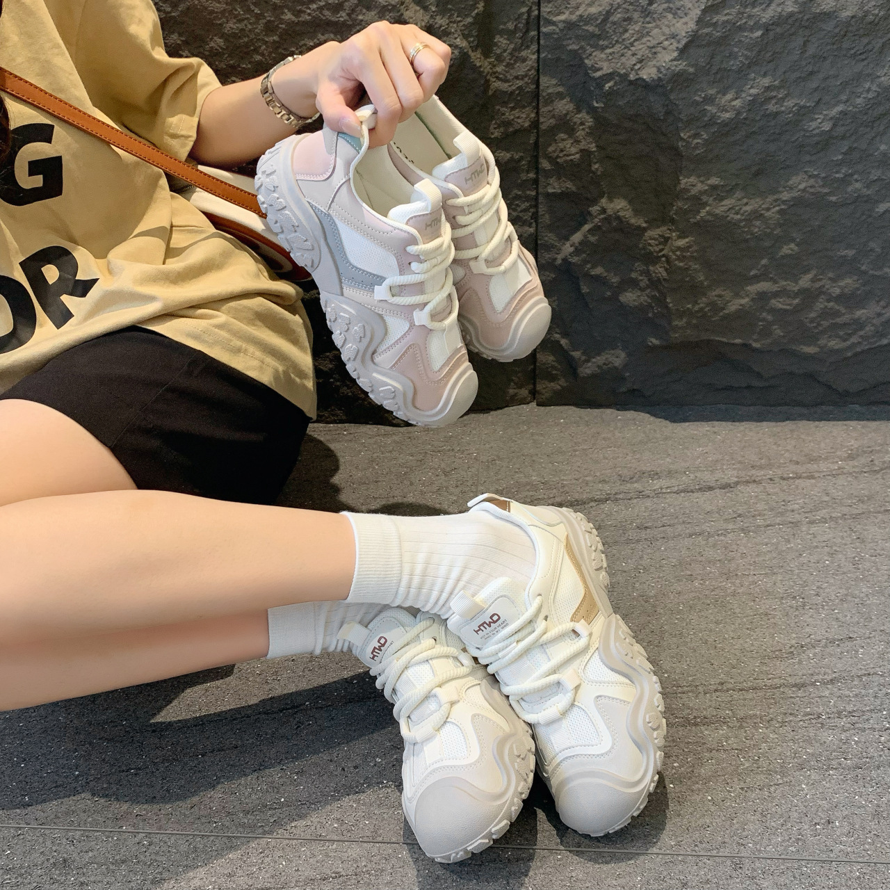 Round toe, small height increase, thick soled dad for women, 2024 new summer casual, breathable, ugly and cute sports shoes ddmythur