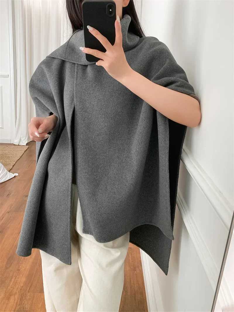 Womens Fashion Jacket Cape Town Style Irregular Wool Black or Deep Blue or Grey Jacket 2024 Autumn Winter Womens Jacket Top W240921