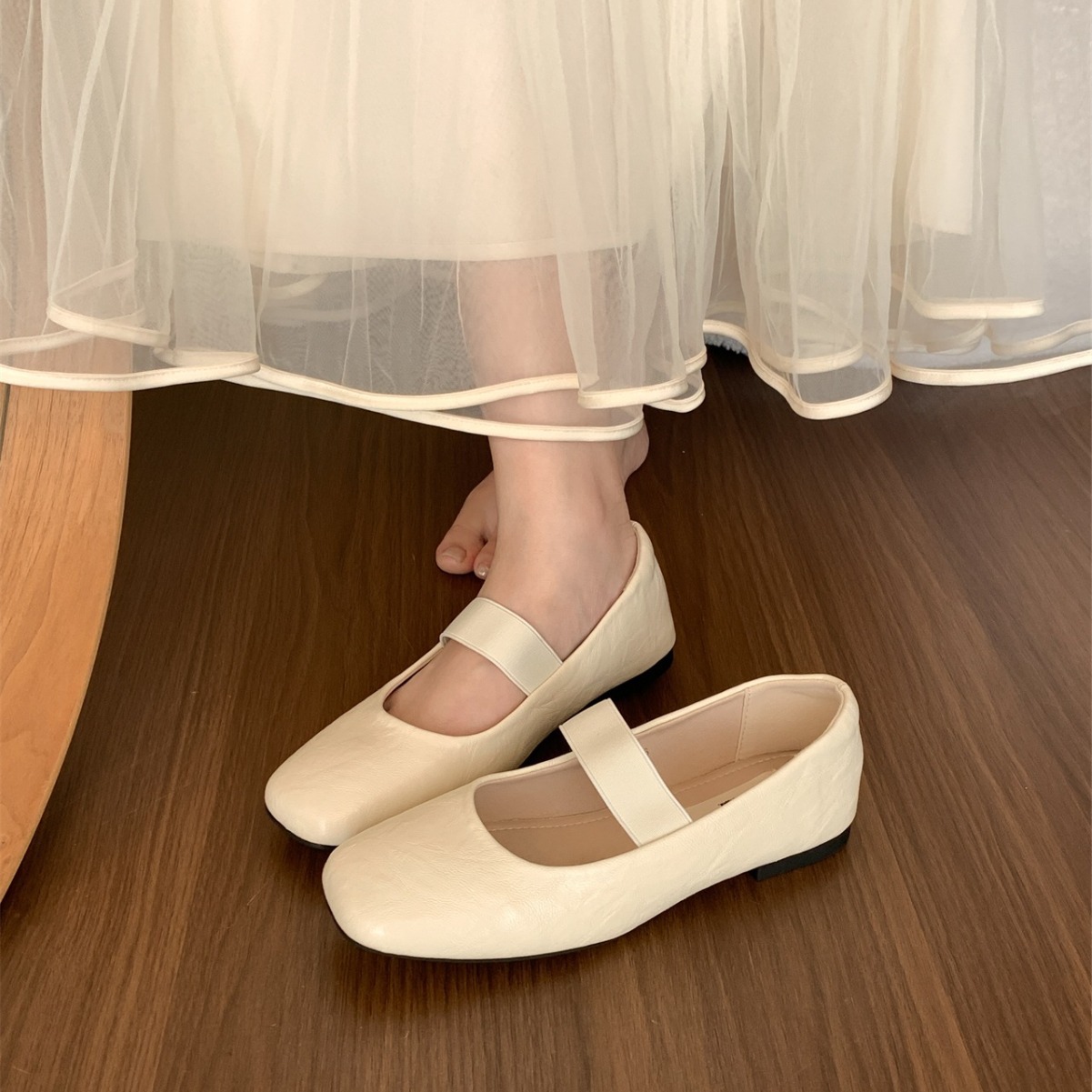 Casual Comfort Square-Toe Flat Shoes: Vintage Style for Women, Slip-on, Soft Sole, Versatile - Black 9beb