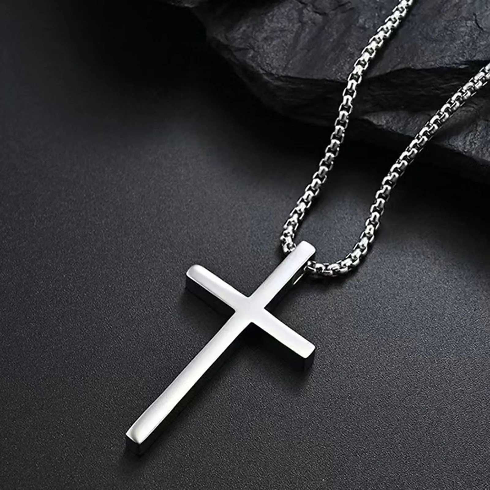 Vnox mens cross necklace silver plain cross pendant necklace with stainless steel box chain W240918