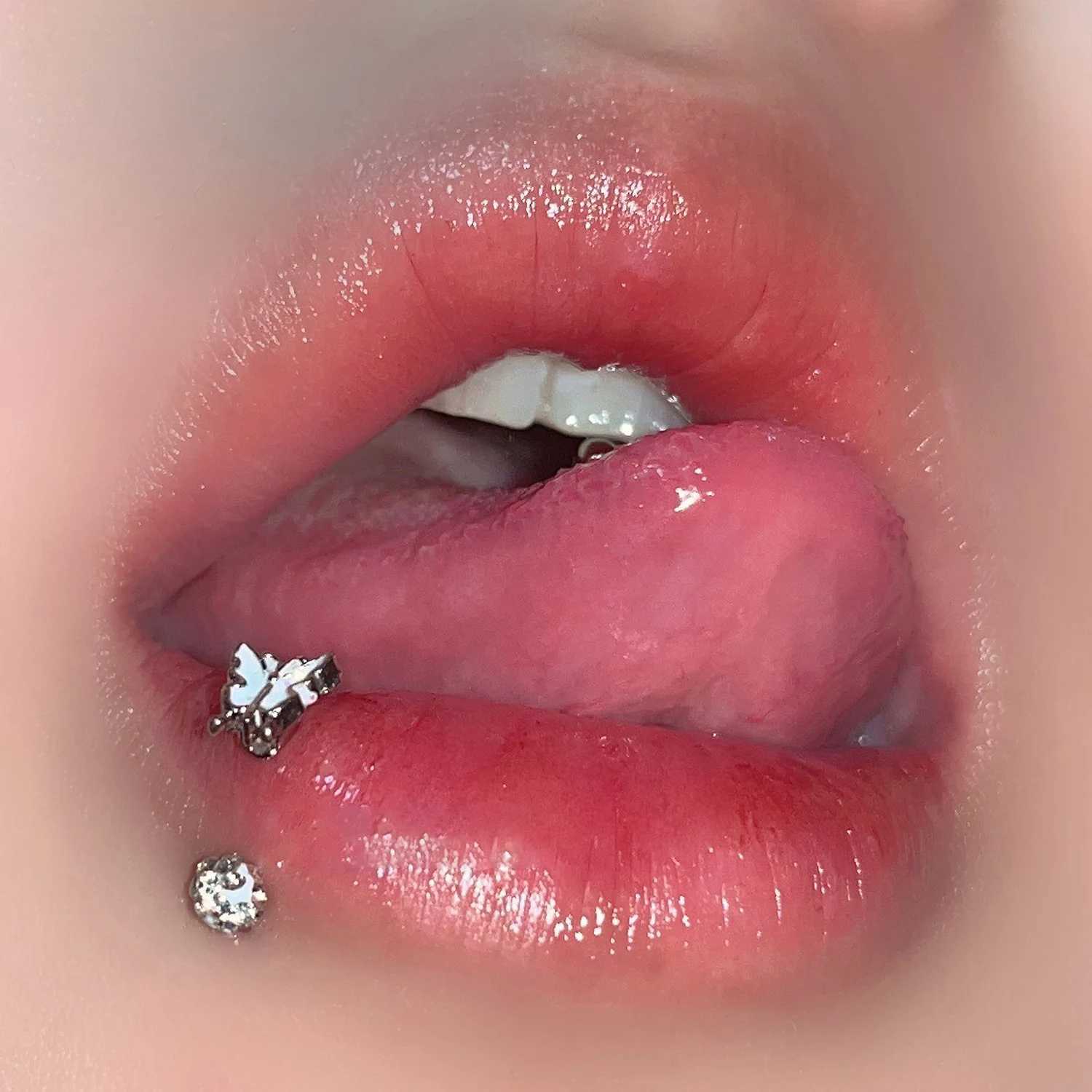 Titanium Steel C-shaped Piercing Lip Ring Dragon Claw Opal Lip Stud Women Fashion Delicate Ear Stud Lip Piercing Body Jewelry Y240921